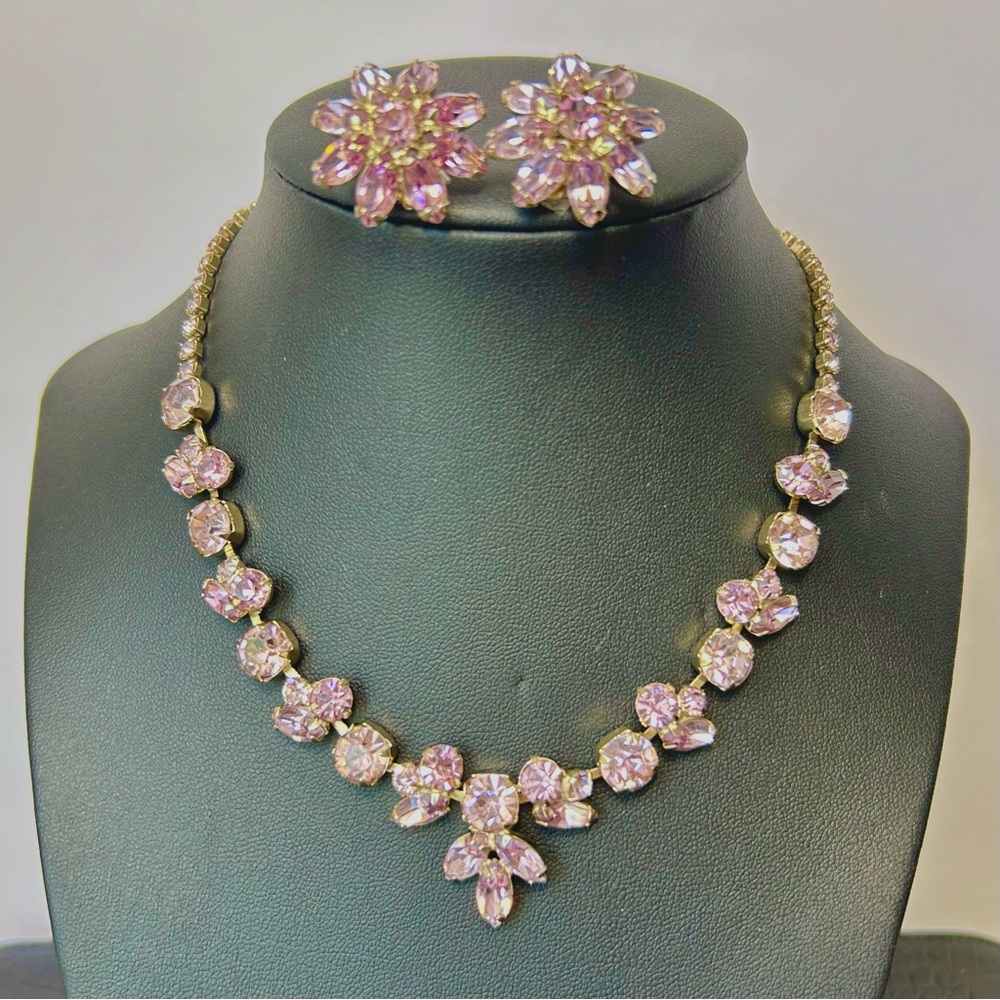 Vintage Weiss Pink Rhinestone Demi-Parure Choker Necklace Clip Earrings